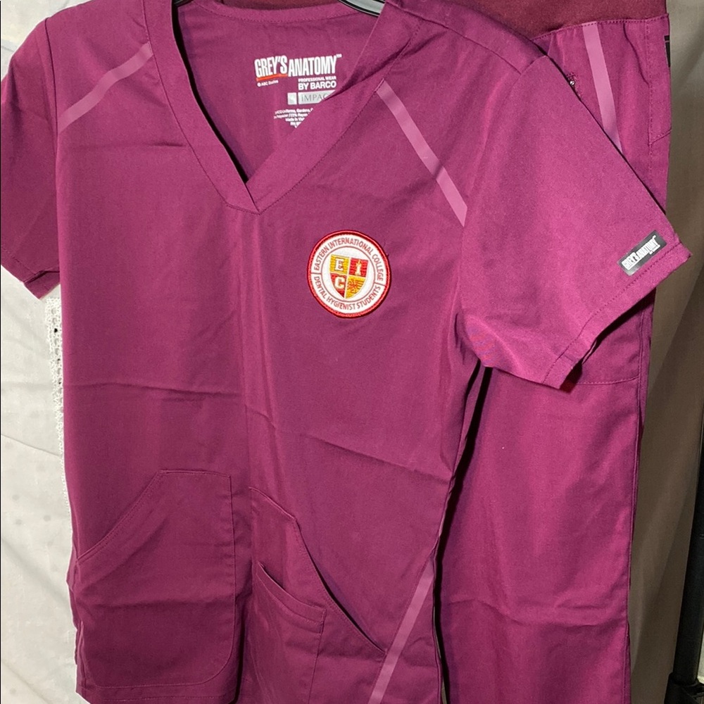 Grey's Anatomy Women's Maroon Scrub Set